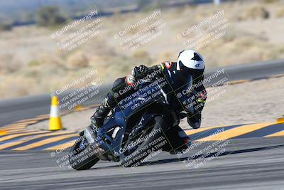 media/Feb-03-2024-SoCal Trackdays (Sat) [[767c60a41c]]/3-Turn 4 (1020am)/